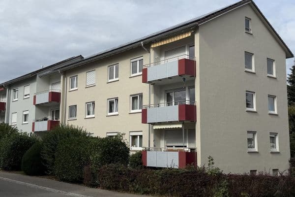 Prodej bytu 3+1 80 m², Wiesholzerstraße 4, Rielasingen-Worblingen, Bádensko-Württembersko Prodej bytu 3+1 80 m², Wiesholzerstraße 4, Rielasingen-Worblingen, Bádensko-Württembersko