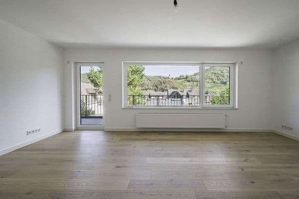Prodej bytu 4+1 120 m², Bernkastel-Kues, Porýní-Falc Prodej bytu 4+1 120 m², Bernkastel-Kues, Porýní-Falc