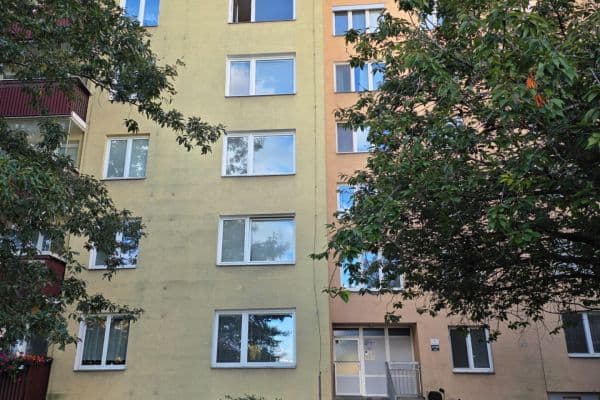 Pronájem bytu 1+kk 31 m², Bednaříkova, Brno Pronájem bytu 1+kk 31 m², Bednaříkova, Brno