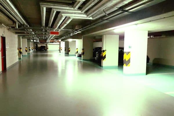 Pronájem garáže 17 m², Svitákova, Praha Pronájem garáže 17 m², Svitákova, Praha