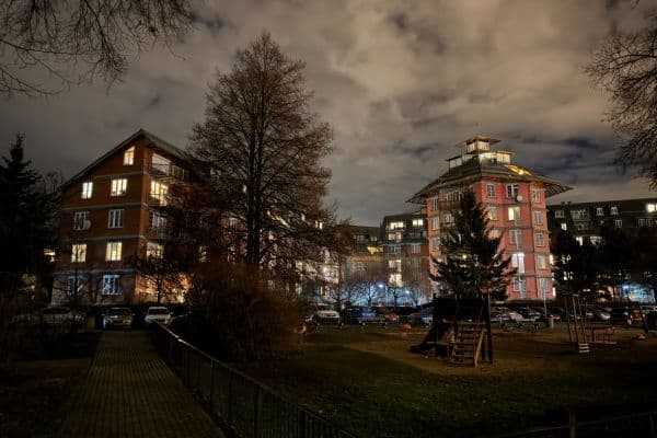 Pronájem kanceláře 40 m², Pláničkova, Praha Pronájem kanceláře 40 m², Pláničkova, Praha