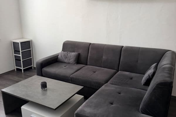 Pronájem bytu 3+1 75 m², Na Šancích, Chrudim Pronájem bytu 3+1 75 m², Na Šancích, Chrudim