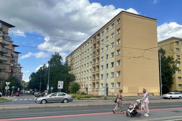 Prodej bytu 3+1 72 m², Křenova, Praha Prodej bytu 3+1 72 m², Křenova, Praha