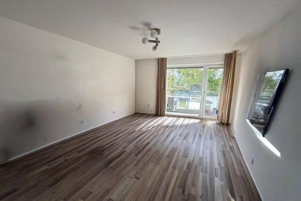 Pronájem bytu 3+1 92 m², Frankfurt am Main, Hessen Pronájem bytu 3+1 92 m², Frankfurt am Main, Hessen