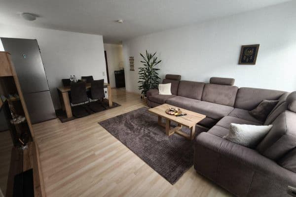 Prodej bytu 3+1 64 m², Stuttgart Prodej bytu 3+1 64 m², Stuttgart