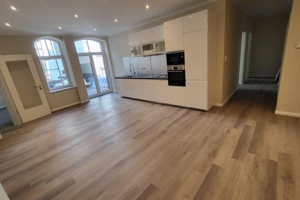 Pronájem bytu 5+1 128 m², Moritzstraße 68, Wiesbaden Pronájem bytu 5+1 128 m², Moritzstraße 68, Wiesbaden
