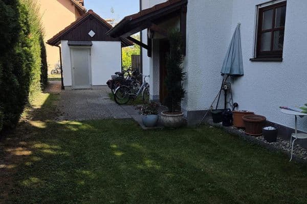 Pronájem bytu 3+1 90 m², Aufkirchener Weg 12, Erding, Bavorsko Pronájem bytu 3+1 90 m², Aufkirchener Weg 12, Erding, Bavorsko