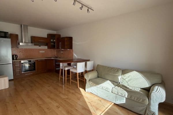 Pronájem bytu 2+kk 45 m², Ginzova, Praha Pronájem bytu 2+kk 45 m², Ginzova, Praha