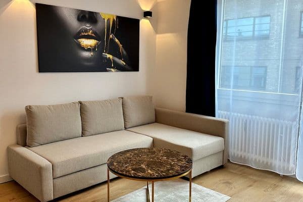 Pronájem bytu 1+1 28 m², Streitfeldstr., (Berg-am-Laim), München, Bavorsko Pronájem bytu 1+1 28 m², Streitfeldstr., (Berg-am-Laim), München, Bavorsko