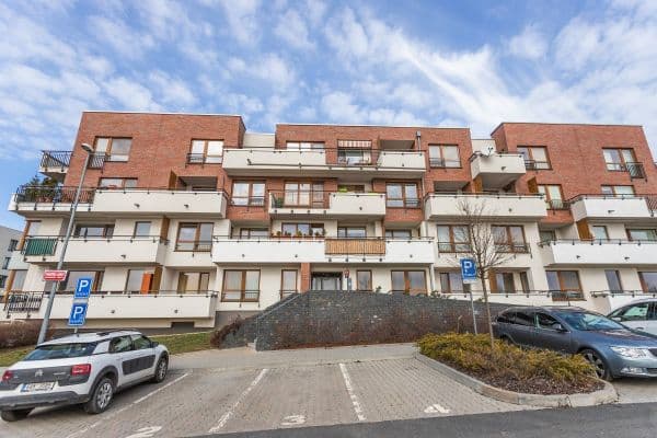 Prodej bytu 1+kk 35 m², Františka Jansy, Praha Prodej bytu 1+kk 35 m², Františka Jansy, Praha