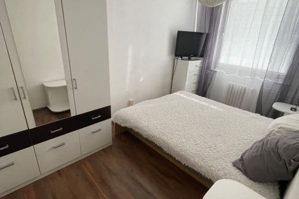 Pronájem bytu 2+kk 60 m², Ke Kamínce, Praha Pronájem bytu 2+kk 60 m², Ke Kamínce, Praha
