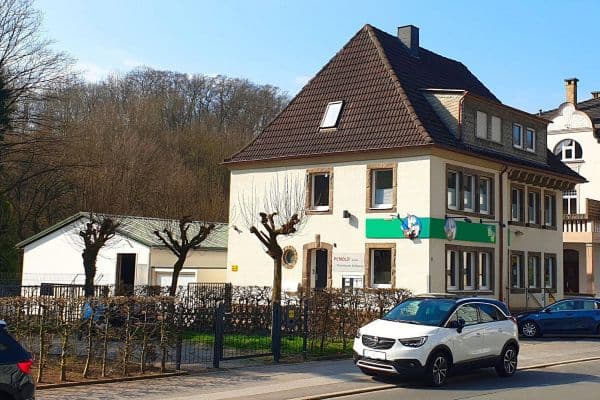 Pronájem nebytového prostoru 450 m², Untergrünerstraße 182, Iserlohn Pronájem nebytového prostoru 450 m², Untergrünerstraße 182, Iserlohn