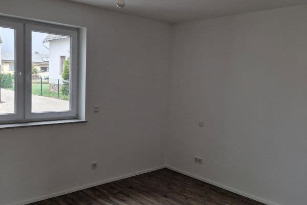 Pronájem bytu 3+1 90 m², Argenthal Pronájem bytu 3+1 90 m², Argenthal