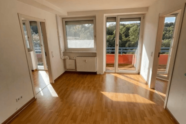 Pronájem bytu 3+1 68 m², Etschberger Weg 49, Kusel Pronájem bytu 3+1 68 m², Etschberger Weg 49, Kusel