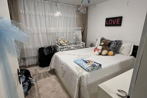 Pronájem bytu 2+1 60 m², Am Sonnigen Hang 21, Mainz Pronájem bytu 2+1 60 m², Am Sonnigen Hang 21, Mainz