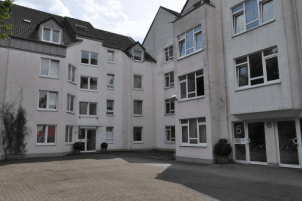 Pronájem bytu 1+1 30 m², Richrather Straße 3, Langenfeld Pronájem bytu 1+1 30 m², Richrather Straße 3, Langenfeld