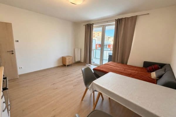 Pronájem bytu 1+kk 35 m², Janského, Olomouc Pronájem bytu 1+kk 35 m², Janského, Olomouc