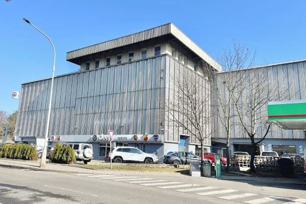 Pronájem garáže 12 m², Milevská, Praha Pronájem garáže 12 m², Milevská, Praha