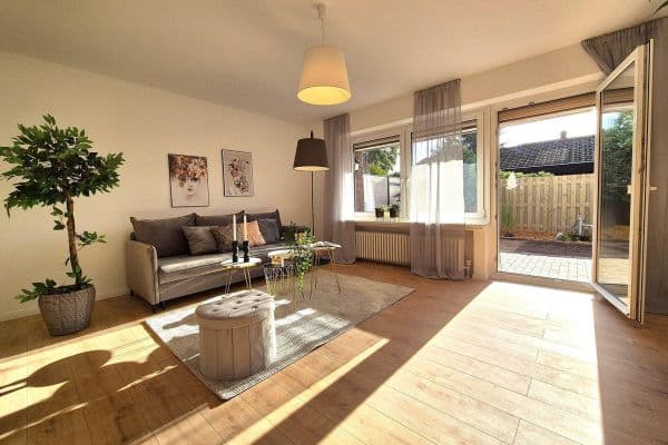Prodej domu 114 m², pozemek 158 m², Angerburger Weg, Stade Prodej domu 114 m², pozemek 158 m², Angerburger Weg, Stade