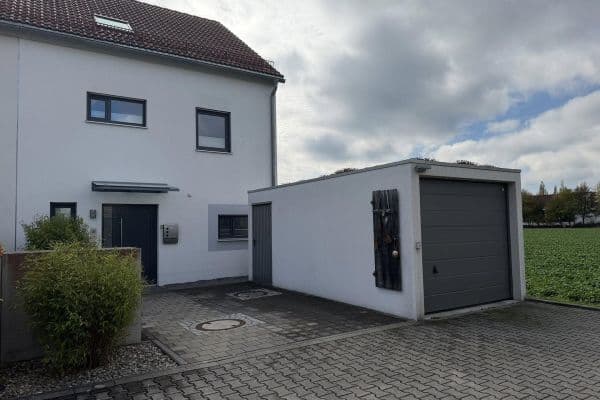 Prodej domu 141 m², pozemek 228 m², Oberschleißheim, Bavorsko Prodej domu 141 m², pozemek 228 m², Oberschleißheim, Bavorsko