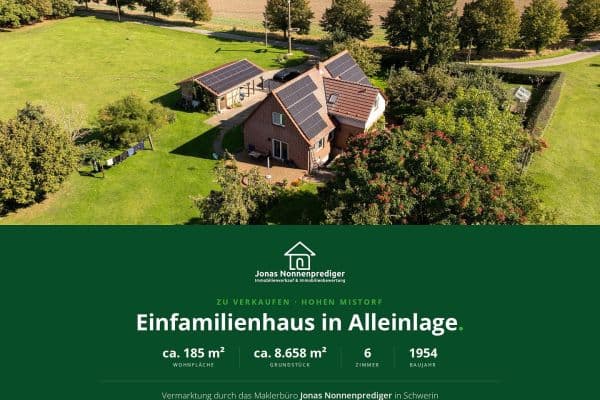 Prodej domu 185 m², pozemek 8.658 m², Bahnhofsweg 8, Alt Sührkow OT Hohen Mistorf Prodej domu 185 m², pozemek 8.658 m², Bahnhofsweg 8, Alt Sührkow OT Hohen Mistorf