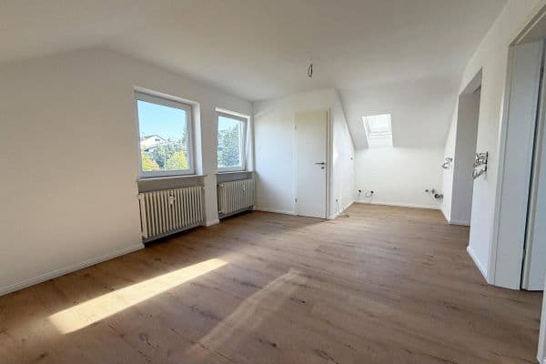 Pronájem bytu 2+1 46 m², Oberstenfeld Pronájem bytu 2+1 46 m², Oberstenfeld