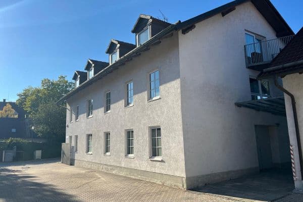 Pronájem kanceláře 133 m², Kirchenstraße 2, Feldkirchen, Bavorsko Pronájem kanceláře 133 m², Kirchenstraße 2, Feldkirchen, Bavorsko