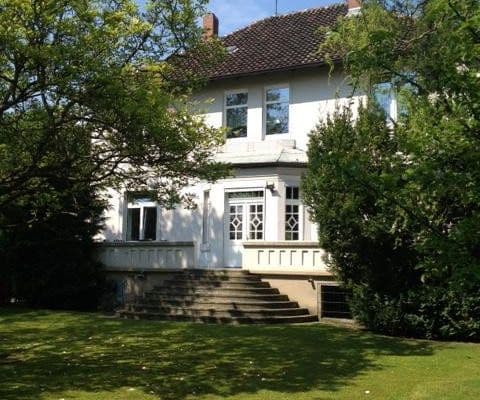 Pronájem bytu 4+1 104 m², Einbeck Pronájem bytu 4+1 104 m², Einbeck