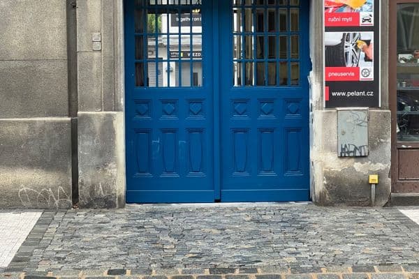 Pronájem garáže 12 m², Praha Pronájem garáže 12 m², Praha