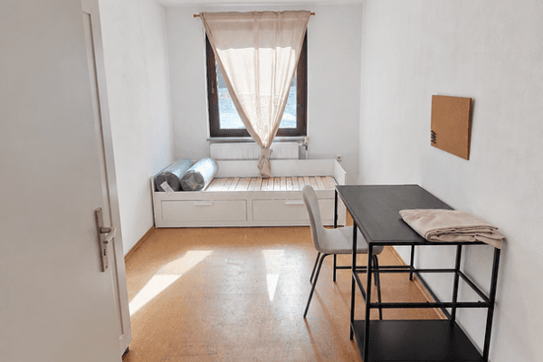 Prodej bytu 4+1 84 m², Luisenstraße 85, Karlsruhe Prodej bytu 4+1 84 m², Luisenstraße 85, Karlsruhe
