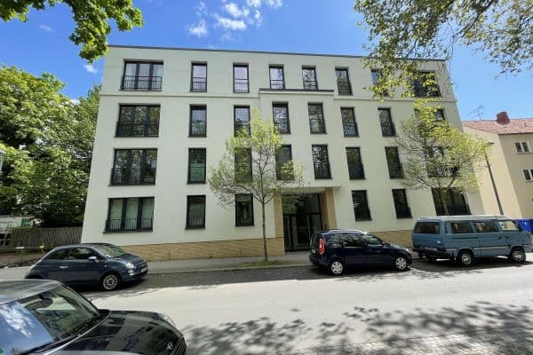 Pronájem bytu 3+1 134 m², Braunschweig Pronájem bytu 3+1 134 m², Braunschweig