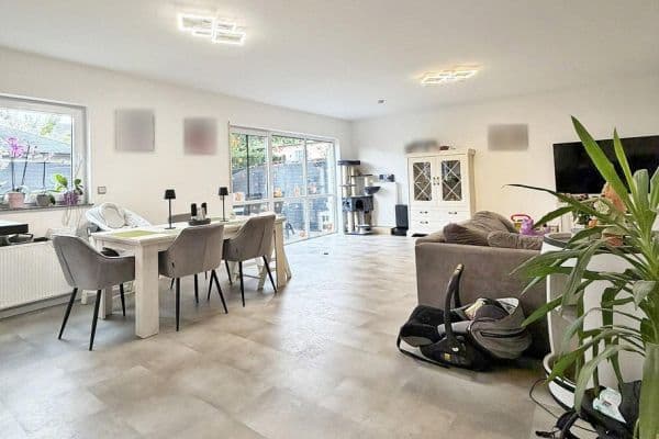 Prodej bytu 3+kk 107 m², Riedstadt-Leeheim Prodej bytu 3+kk 107 m², Riedstadt-Leeheim