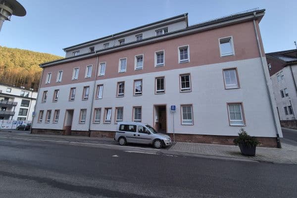 Pronájem bytu 2+1 52 m², Bad Wildbad Pronájem bytu 2+1 52 m², Bad Wildbad