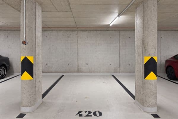Pronájem garáže 13 m², Československého exilu, Praha Pronájem garáže 13 m², Československého exilu, Praha