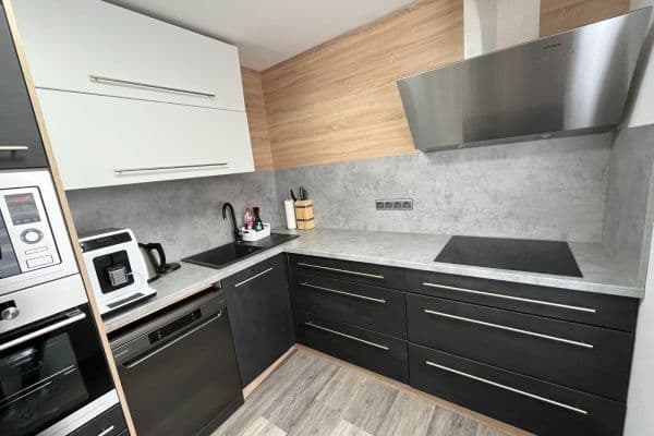 Pronájem bytu 3+kk 69 m², Bělehradská, Most, Ústecký kraj Pronájem bytu 3+kk 69 m², Bělehradská, Most, Ústecký kraj