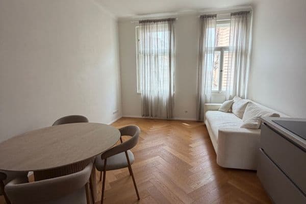 Pronájem bytu 2+kk 58 m², Lublaňská, Praha Pronájem bytu 2+kk 58 m², Lublaňská, Praha