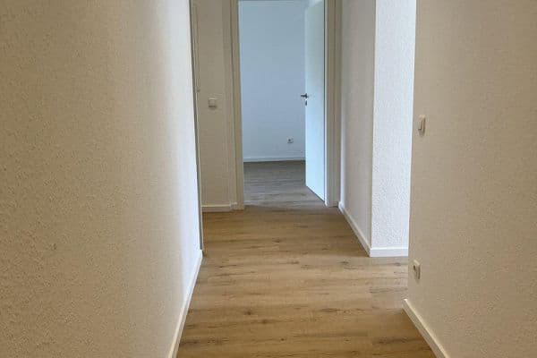 Pronájem bytu 2+1 55 m², Düsseldorf, Severní Porýní-Vestfálsko Pronájem bytu 2+1 55 m², Düsseldorf, Severní Porýní-Vestfálsko