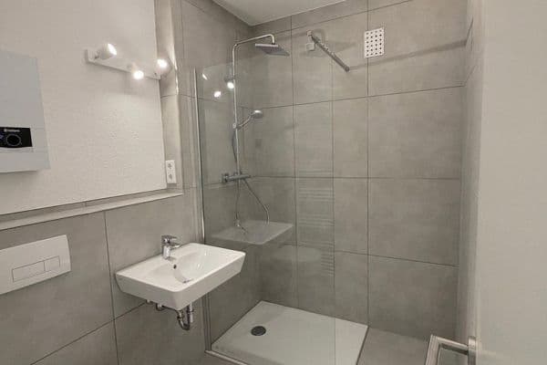 Prodej bytu 3+1 85 m², Brandenburgerstr. 2, Viersen Prodej bytu 3+1 85 m², Brandenburgerstr. 2, Viersen