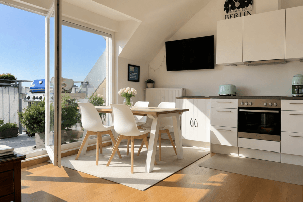 Prodej bytu 3+1 74 m², Berlin, Berlín Prodej bytu 3+1 74 m², Berlin, Berlín