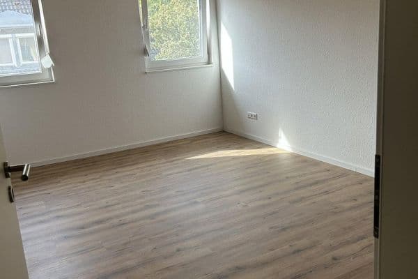 Pronájem bytu 15 m², Karlsruhe, Bádensko-Württembersko Pronájem bytu 15 m², Karlsruhe, Bádensko-Württembersko