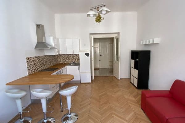 Pronájem bytu 2+kk 55 m², Kafkova, Praha Pronájem bytu 2+kk 55 m², Kafkova, Praha
