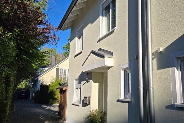 Prodej domu 160 m², pozemek 270 m², Notinger Weg 47 a, Hohenbrunn (Riemerling), Bavorsko Prodej domu 160 m², pozemek 270 m², Notinger Weg 47 a, Hohenbrunn (Riemerling), Bavorsko