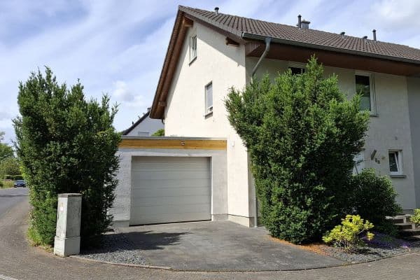 Prodej domu 148 m², pozemek 302 m², Am Hennebach 8a, Brühl Prodej domu 148 m², pozemek 302 m², Am Hennebach 8a, Brühl