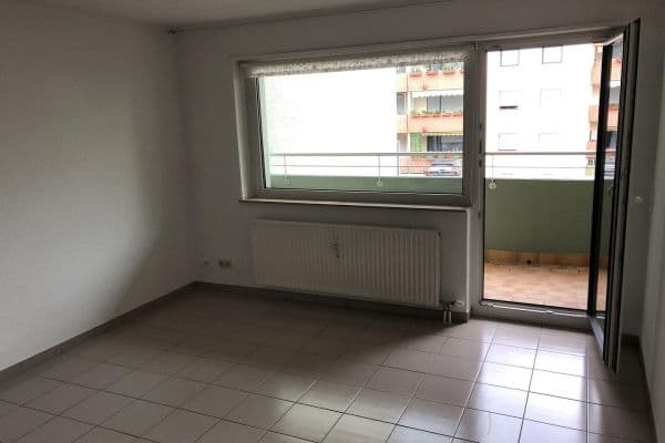 Pronájem bytu 2+1 45 m², An der Ziegelhütte 7, Weinheim Pronájem bytu 2+1 45 m², An der Ziegelhütte 7, Weinheim