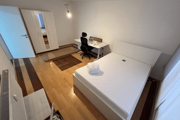 Prodej bytu 4+1 140 m², Ritterstr 24, Karlsruhe Prodej bytu 4+1 140 m², Ritterstr 24, Karlsruhe