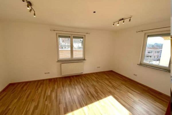 Pronájem bytu 3+kk 80 m², Aalen, Bádensko-Württembersko Pronájem bytu 3+kk 80 m², Aalen, Bádensko-Württembersko
