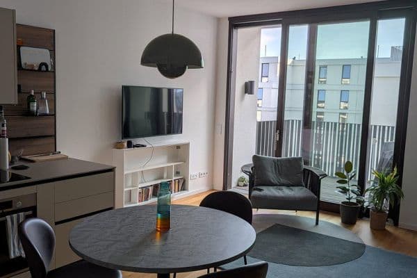Pronájem bytu 2+1 56 m², Fritz-Riedel-Straße 16, Berlin, Berlín Pronájem bytu 2+1 56 m², Fritz-Riedel-Straße 16, Berlin, Berlín