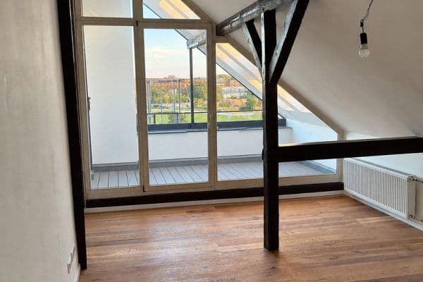 Pronájem bytu 4+1 120 m², Berliner Straße 124, Köln, Severní Porýní-Vestfálsko Pronájem bytu 4+1 120 m², Berliner Straße 124, Köln, Severní Porýní-Vestfálsko