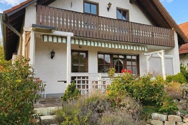 Prodej domu 175 m², pozemek 668 m², Lindenmahdstraße 20, Stadtbergen/Leitershofen Prodej domu 175 m², pozemek 668 m², Lindenmahdstraße 20, Stadtbergen/Leitershofen