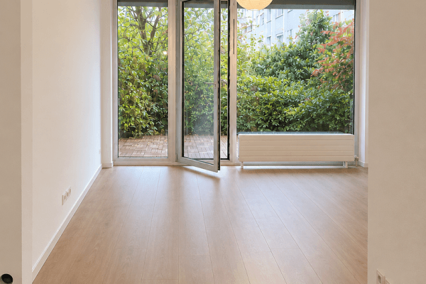 Pronájem bytu 2+1 58 m², Kölnstrasse 447, Bonn Pronájem bytu 2+1 58 m², Kölnstrasse 447, Bonn